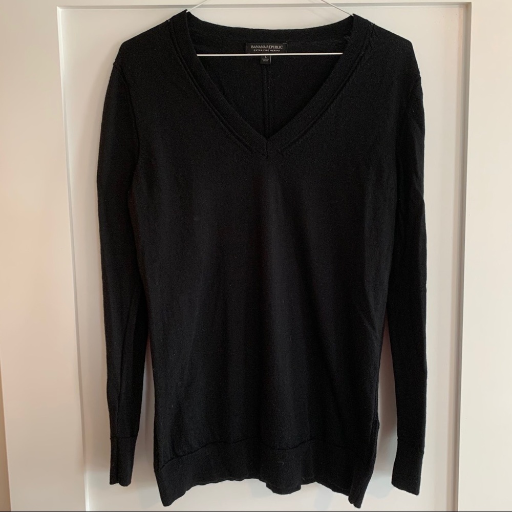 Banana Republic Washable Merino V-Neck Sweater